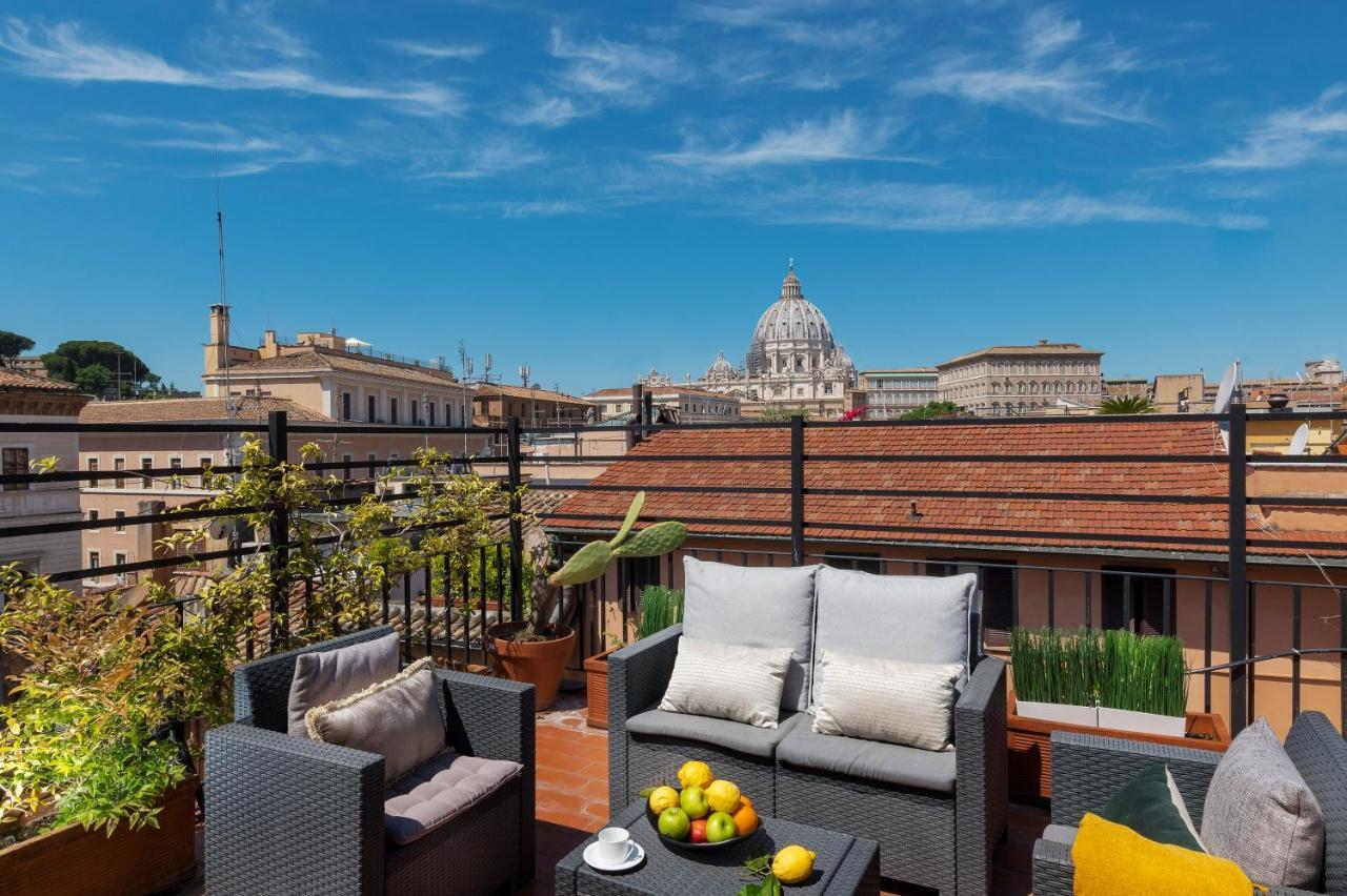 Unique View Over St. Peter's Dome! Apartment *