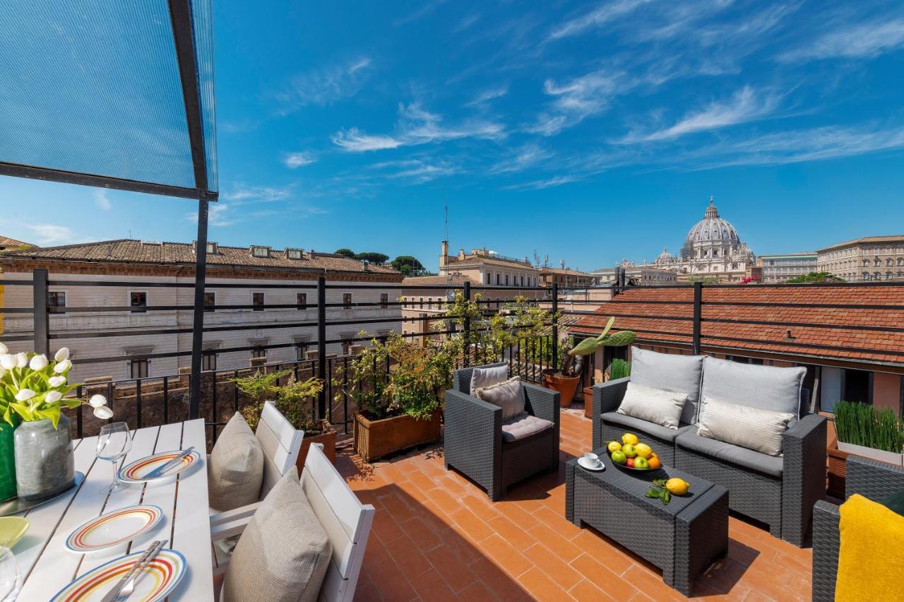 Unique View Over St. Peter's Dome! Rom
